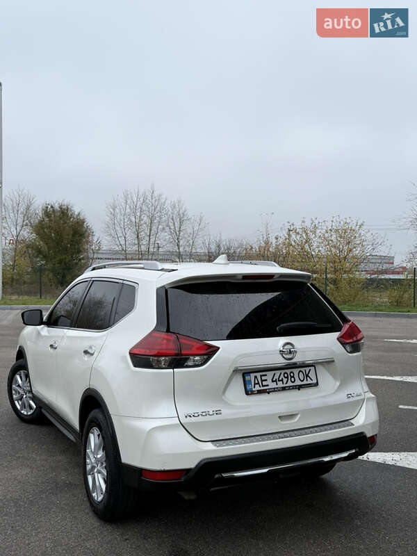 Внедорожник / Кроссовер Nissan Rogue 2017 в Днепре фото 9 Внедорожник / Кроссовер Nissan Rogue 2017 в Днепре
