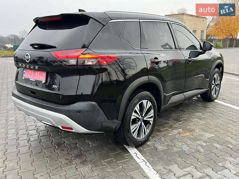 Позашляховик / Кросовер Nissan Rogue 2021 в Вінниці