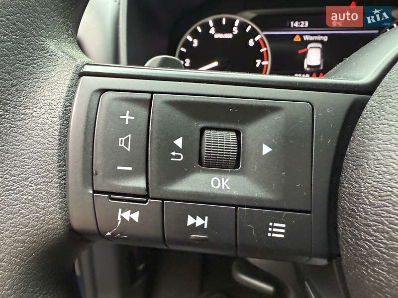 Внедорожник / Кроссовер Nissan Rogue 2021 в Киеве