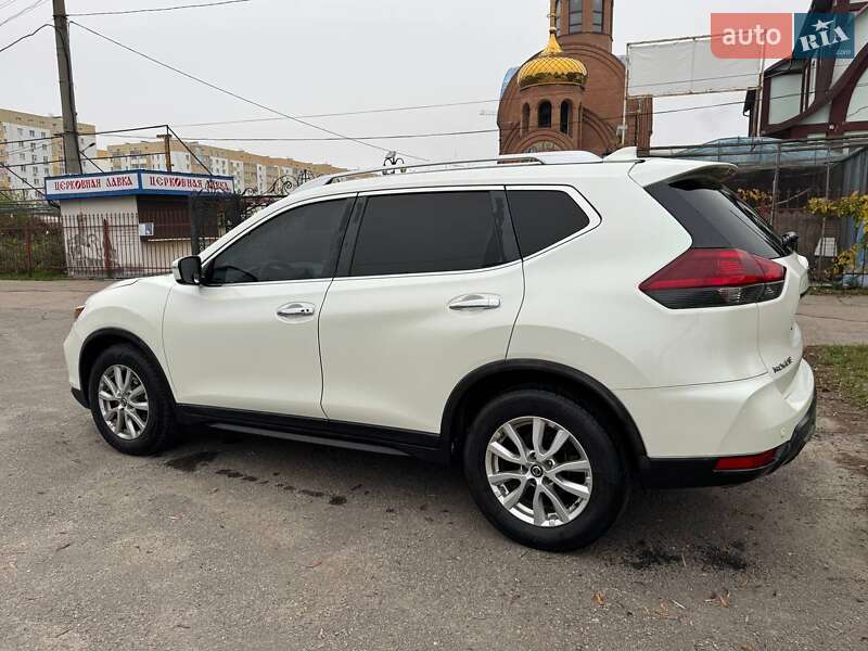 Внедорожник / Кроссовер Nissan Rogue 2019 в Харькове