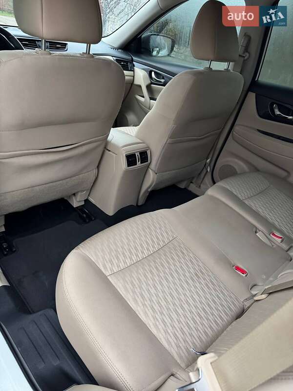 Внедорожник / Кроссовер Nissan Rogue 2019 в Харькове