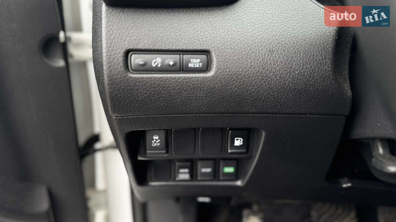 Внедорожник / Кроссовер Nissan Rogue 2017 в Черновцах фото 18 Внедорожник / Кроссовер Nissan Rogue 2017 в Черновцах