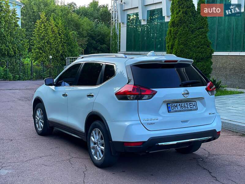 Позашляховик / Кросовер Nissan Rogue 2018 в Новгород-Сіверському