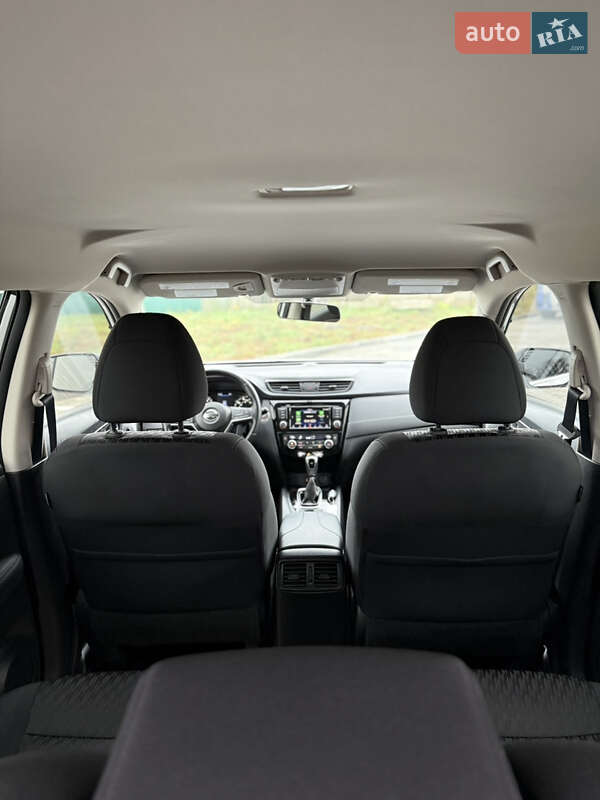 Внедорожник / Кроссовер Nissan Rogue 2018 в Тульчине