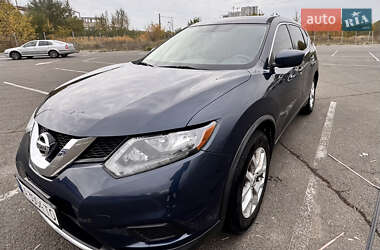 Позашляховик / Кросовер Nissan Rogue 2016 в Києві