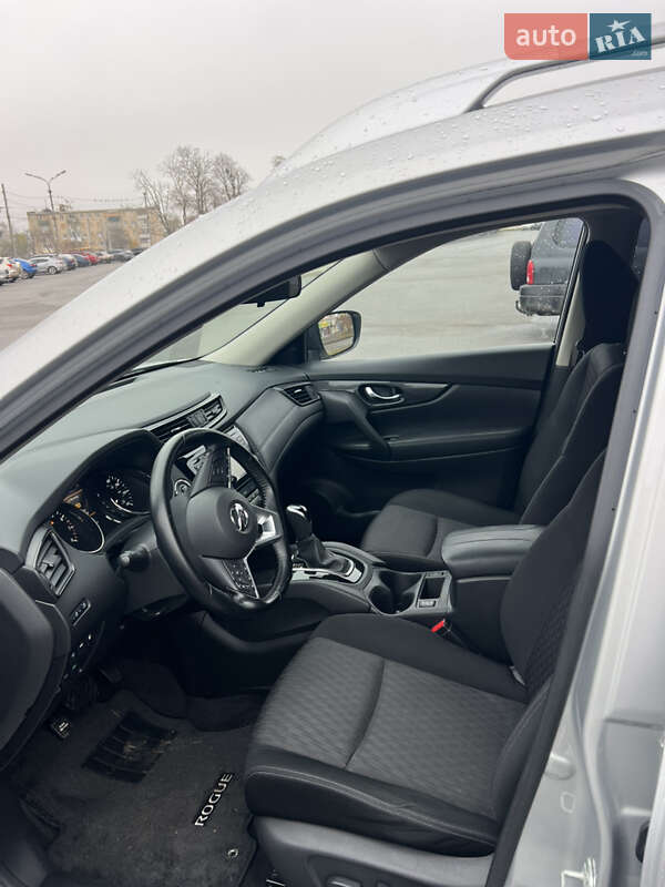 Позашляховик / Кросовер Nissan Rogue 2019 в Харкові