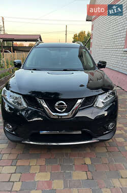 Внедорожник / Кроссовер Nissan Rogue 2014 в Чернигове