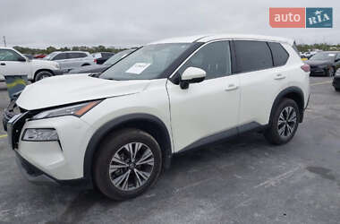 Внедорожник / Кроссовер Nissan Rogue 2021 в Кременчуге