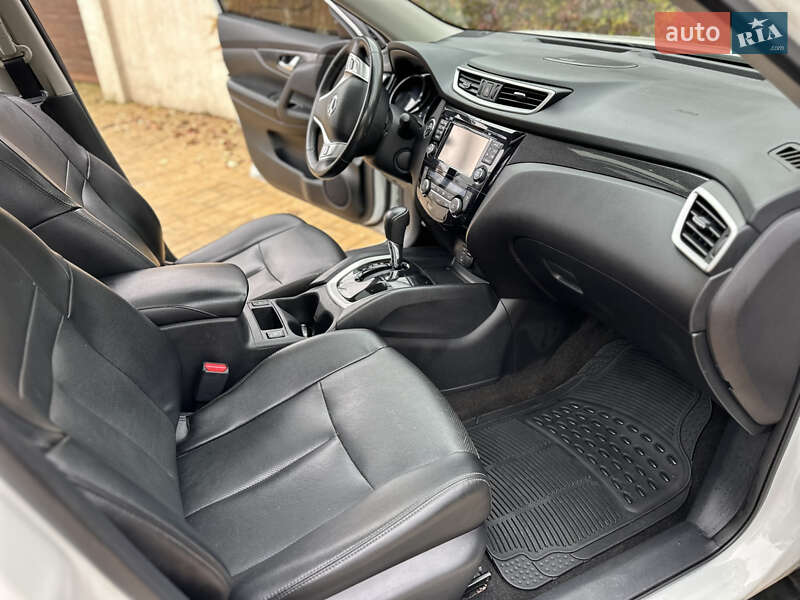 Внедорожник / Кроссовер Nissan Rogue 2016 в Одессе фото 33 Внедорожник / Кроссовер Nissan Rogue 2016 в Одессе
