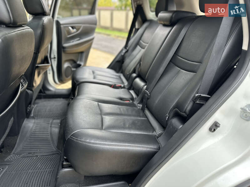 Внедорожник / Кроссовер Nissan Rogue 2016 в Одессе фото 39 Внедорожник / Кроссовер Nissan Rogue 2016 в Одессе