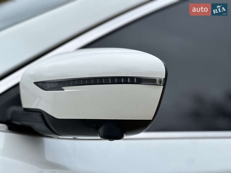 Внедорожник / Кроссовер Nissan Rogue 2016 в Одессе фото 56 Внедорожник / Кроссовер Nissan Rogue 2016 в Одессе