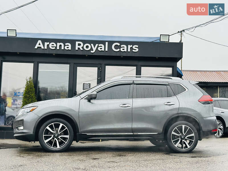 Внедорожник / Кроссовер Nissan Rogue 2018 в Харькове