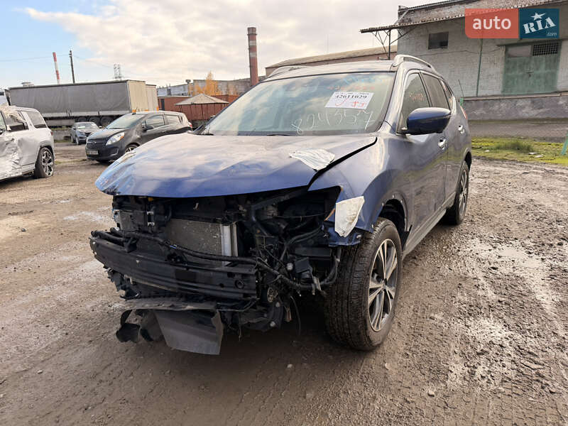 Внедорожник / Кроссовер Nissan Rogue 2019 в Ровно