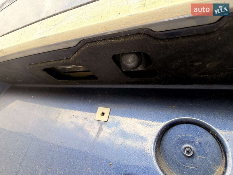 Внедорожник / Кроссовер Nissan Rogue 2019 в Ровно