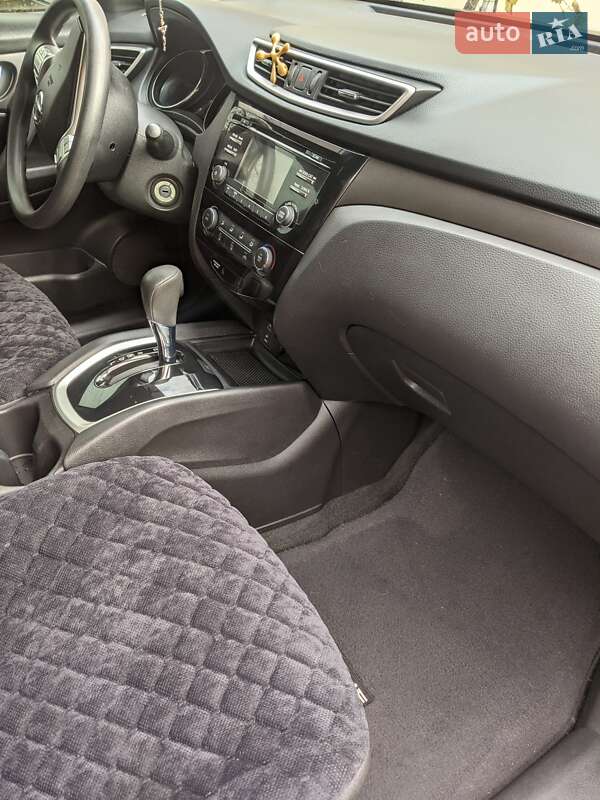 Внедорожник / Кроссовер Nissan Rogue 2015 в Первомайске фото 10 Внедорожник / Кроссовер Nissan Rogue 2015 в Первомайске