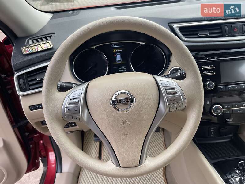 Позашляховик / Кросовер Nissan Rogue 2014 в Миколаєві