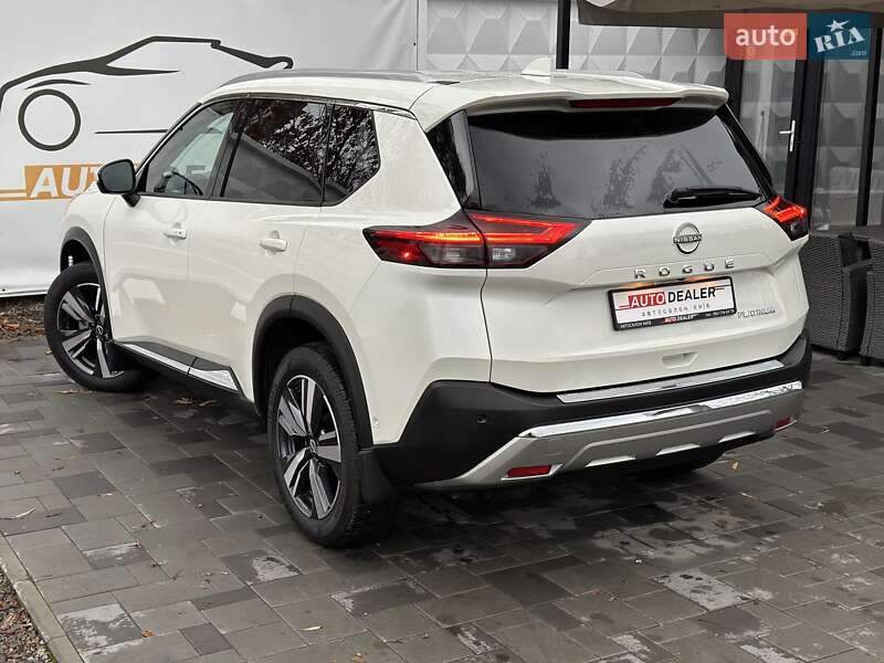 Внедорожник / Кроссовер Nissan Rogue 2022 в Киеве