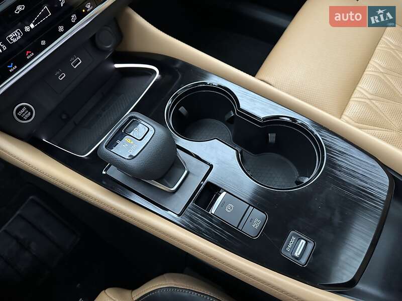 Внедорожник / Кроссовер Nissan Rogue 2022 в Киеве