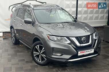 Позашляховик / Кросовер Nissan Rogue 2019 в Києві