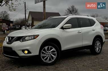 Позашляховик / Кросовер Nissan Rogue 2015 в Охтирці