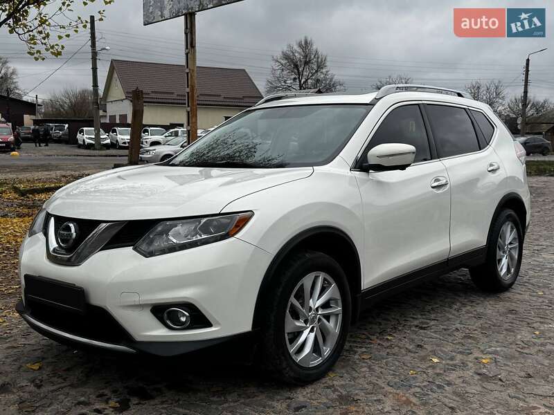 Внедорожник / Кроссовер Nissan Rogue 2015 в Ахтырке