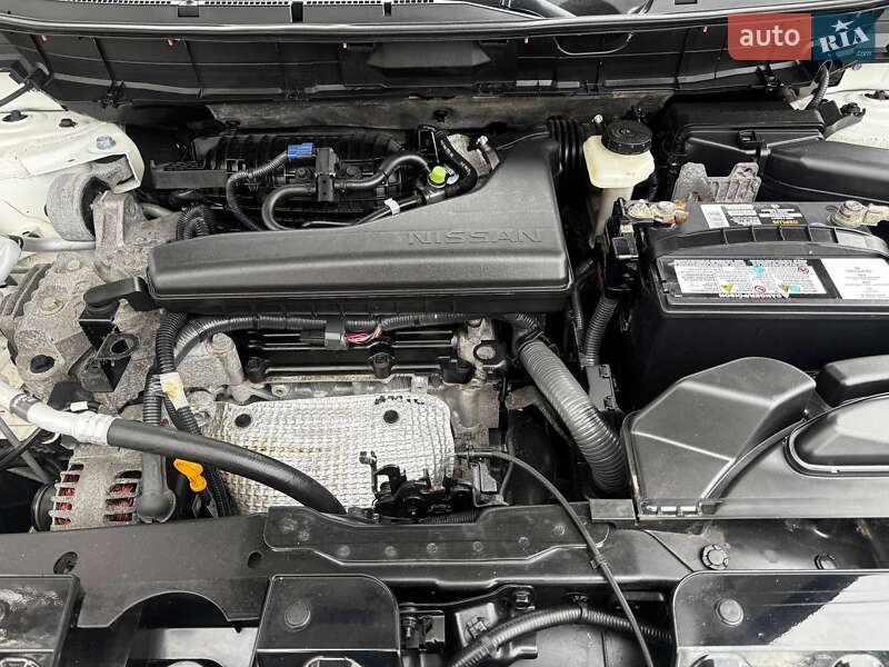 Внедорожник / Кроссовер Nissan Rogue 2015 в Ахтырке