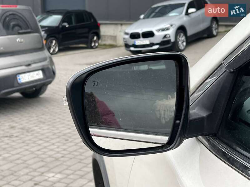 Внедорожник / Кроссовер Nissan Rogue 2018 в Львове фото 14 Внедорожник / Кроссовер Nissan Rogue 2018 в Львове