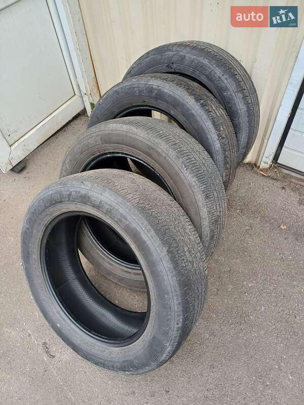 Внедорожник / Кроссовер Nissan Rogue 2016 в Киеве