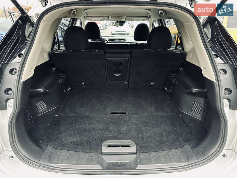 Позашляховик / Кросовер Nissan Rogue 2019 в Кременчуці