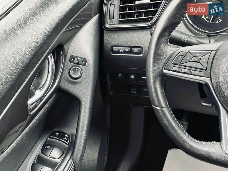 Позашляховик / Кросовер Nissan Rogue 2019 в Кременчуці