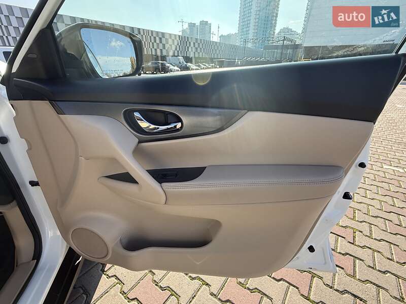 Внедорожник / Кроссовер Nissan Rogue 2015 в Одессе фото 22 Внедорожник / Кроссовер Nissan Rogue 2015 в Одессе