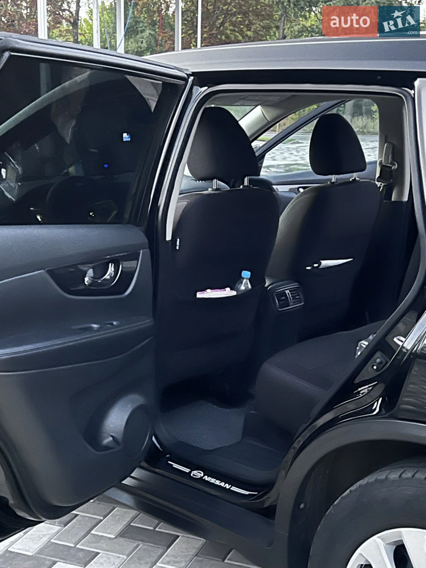 2017 Nissan Rogue - мініатюра 8