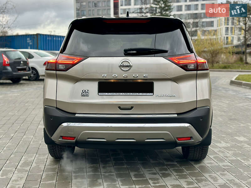 Внедорожник / Кроссовер Nissan Rogue 2021 в Львове