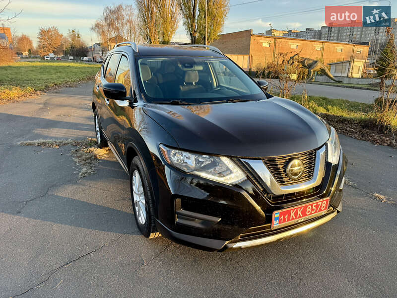 Внедорожник / Кроссовер Nissan Rogue 2018 в Ровно фото 8 Внедорожник / Кроссовер Nissan Rogue 2018 в Ровно