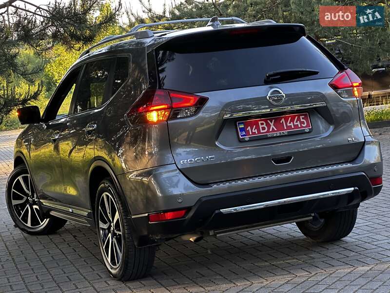 Внедорожник / Кроссовер Nissan Rogue 2019 в Дрогобыче