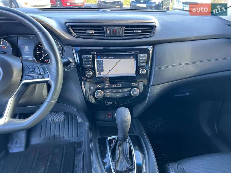 Внедорожник / Кроссовер Nissan Rogue 2016 в Львове фото 27 Внедорожник / Кроссовер Nissan Rogue 2016 в Львове