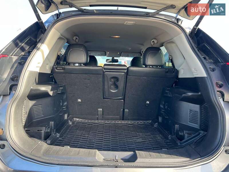 Внедорожник / Кроссовер Nissan Rogue 2016 в Львове фото 39 Внедорожник / Кроссовер Nissan Rogue 2016 в Львове