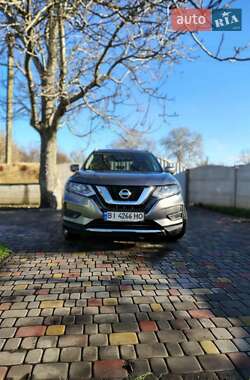 Позашляховик / Кросовер Nissan Rogue 2016 в Полтаві