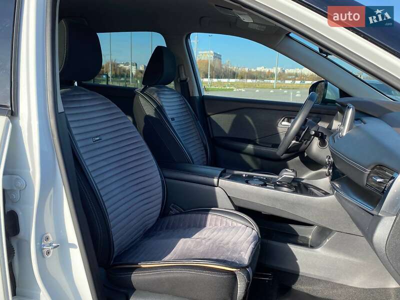 Внедорожник / Кроссовер Nissan Rogue 2021 в Львове