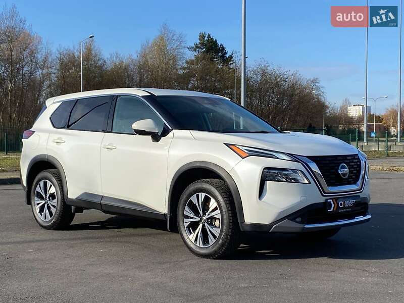 Внедорожник / Кроссовер Nissan Rogue 2021 в Львове