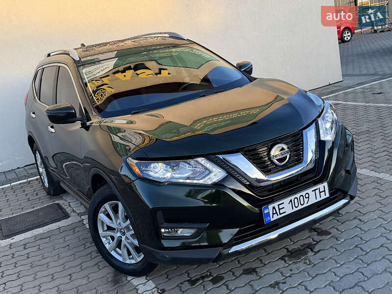 Внедорожник / Кроссовер Nissan Rogue 2017 в Дрогобыче фото 15 Внедорожник / Кроссовер Nissan Rogue 2017 в Дрогобыче