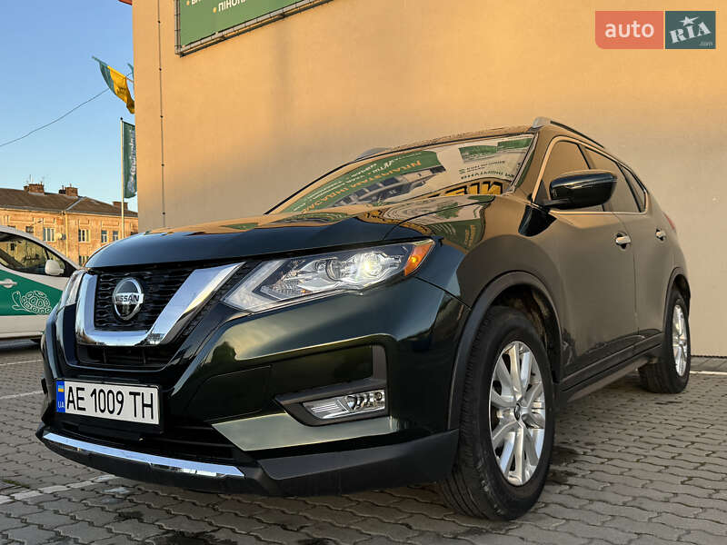 Внедорожник / Кроссовер Nissan Rogue 2017 в Дрогобыче фото 18 Внедорожник / Кроссовер Nissan Rogue 2017 в Дрогобыче