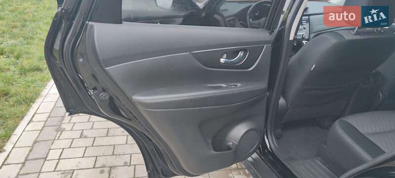 Внедорожник / Кроссовер Nissan Rogue 2016 в Ровно фото 16 Внедорожник / Кроссовер Nissan Rogue 2016 в Ровно