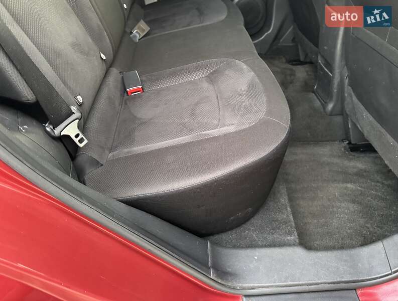 Внедорожник / Кроссовер Nissan Rogue 2015 в Сарнах фото 39 Внедорожник / Кроссовер Nissan Rogue 2015 в Сарнах