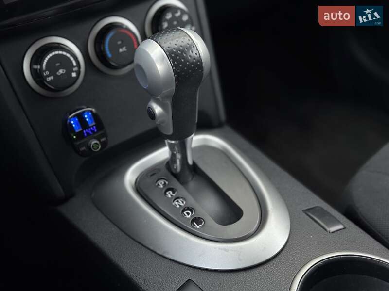 Внедорожник / Кроссовер Nissan Rogue 2015 в Сарнах фото 48 Внедорожник / Кроссовер Nissan Rogue 2015 в Сарнах