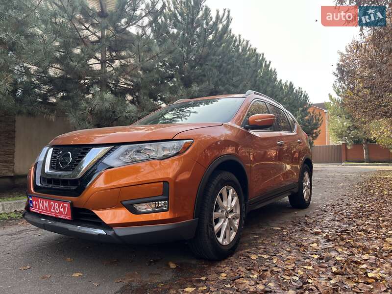 Внедорожник / Кроссовер Nissan Rogue 2018 в Днепре