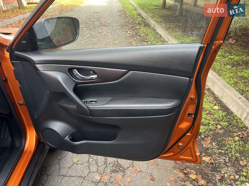 Внедорожник / Кроссовер Nissan Rogue 2018 в Днепре