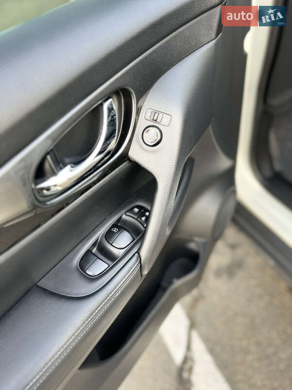 Позашляховик / Кросовер Nissan Rogue 2020 в Києві фото 16 Позашляховик / Кросовер Nissan Rogue 2020 в Києві