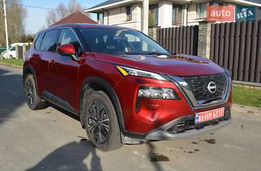 Позашляховик / Кросовер Nissan Rogue 2021 в Києві