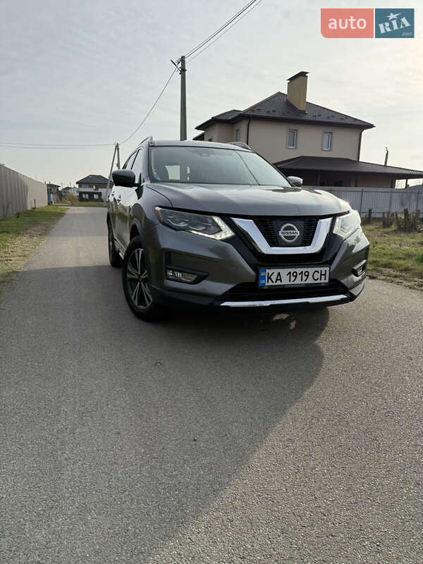 Внедорожник / Кроссовер Nissan Rogue 2017 в Киеве фото 4 Внедорожник / Кроссовер Nissan Rogue 2017 в Киеве